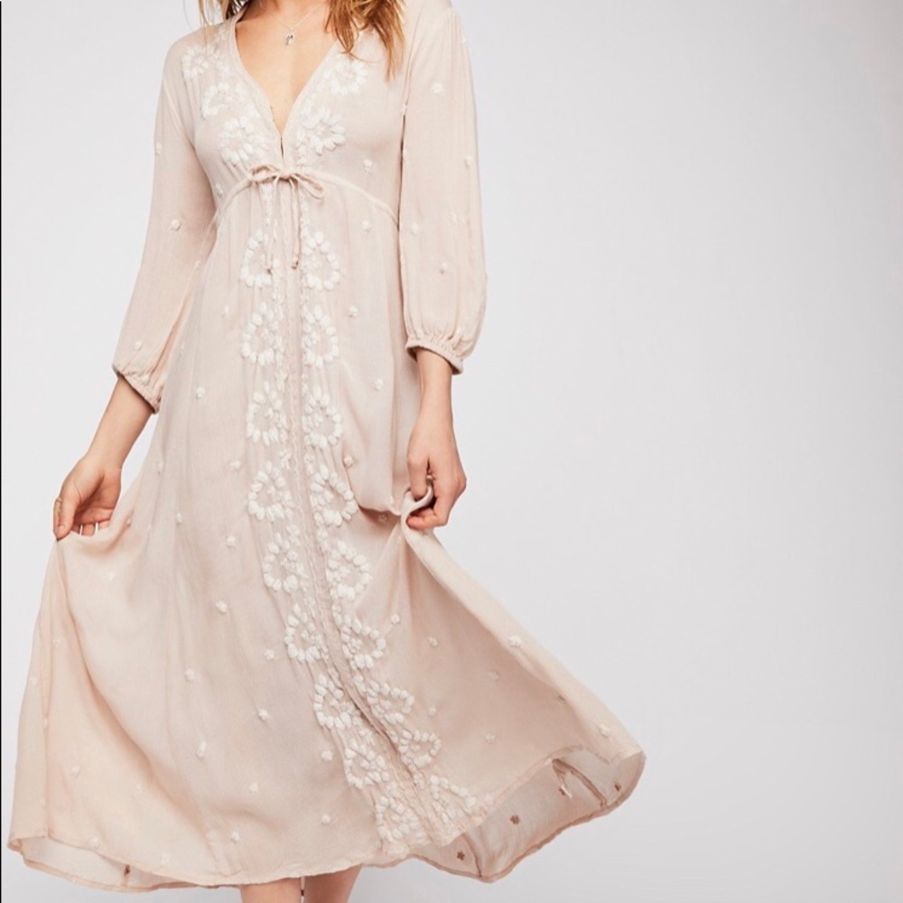Free People light pink maxi dress x-small